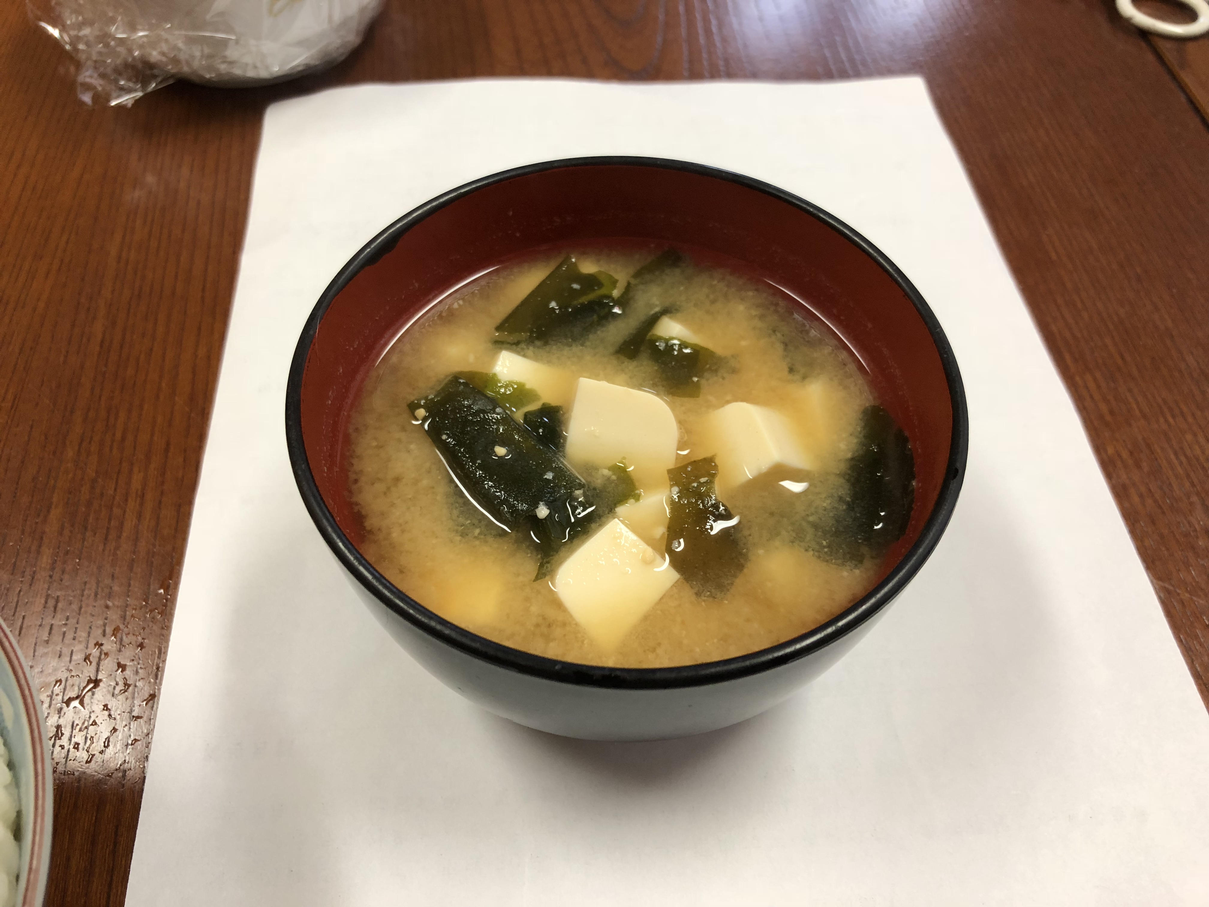 和食_豆腐の味噌汁２.JPG無料料理写真