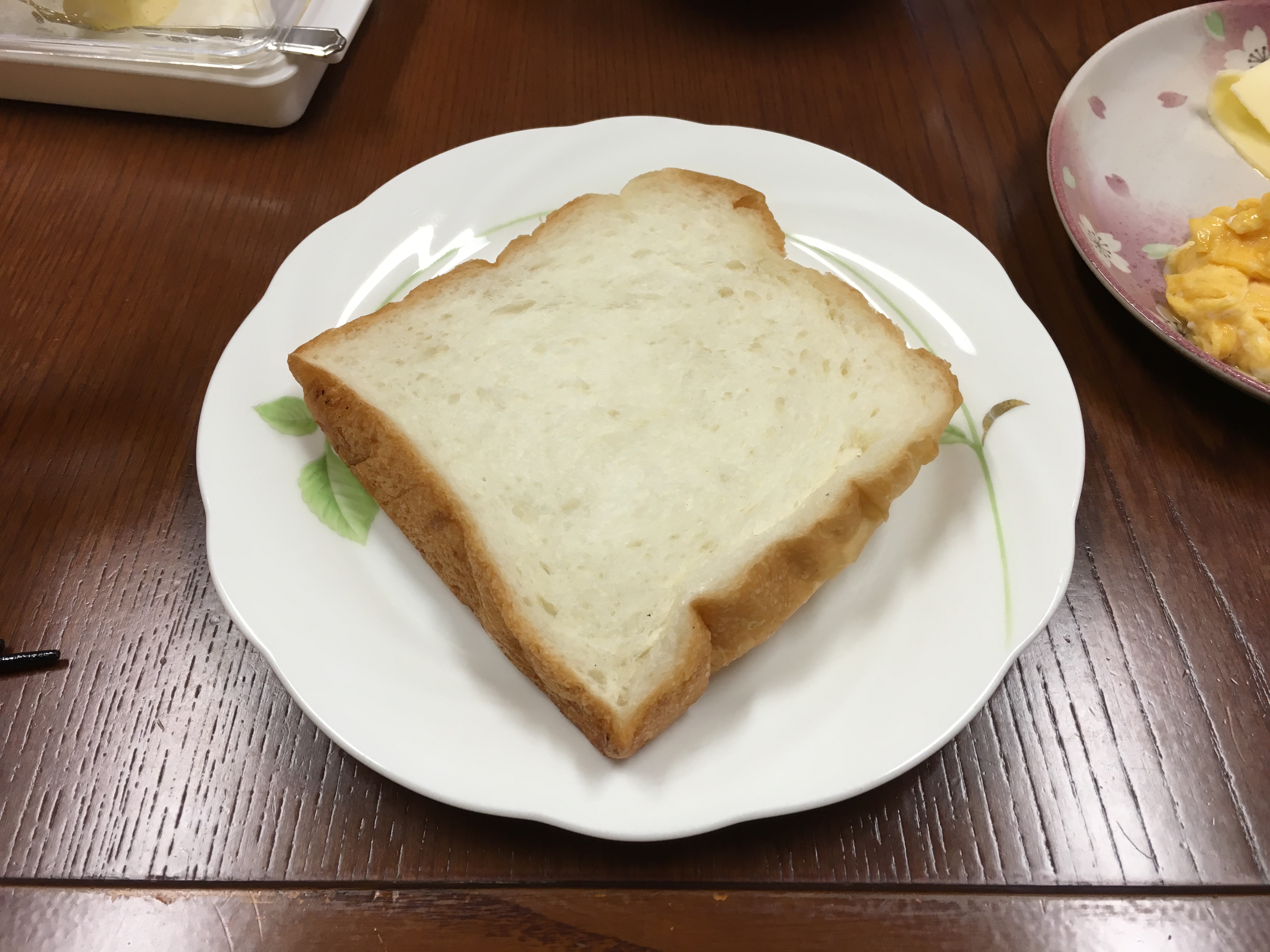 洋食_食パン.JPG無料料理写真